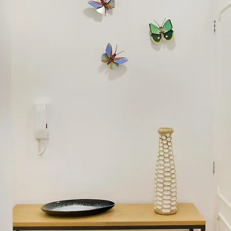 Apartment River Birds View, By Timecooler *