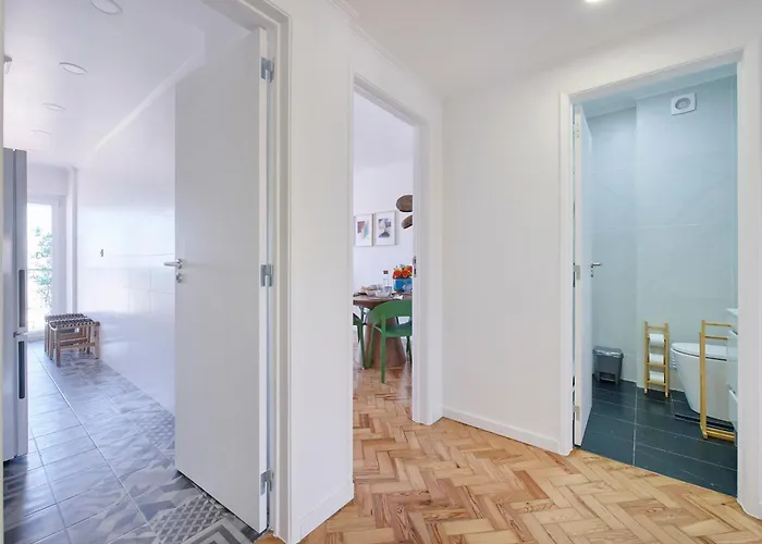 River Birds View, By Timecooler Lisbona