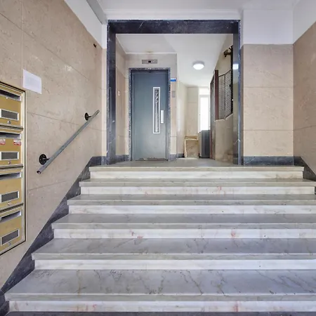 River Birds View, By Timecooler Apartman Lisboa